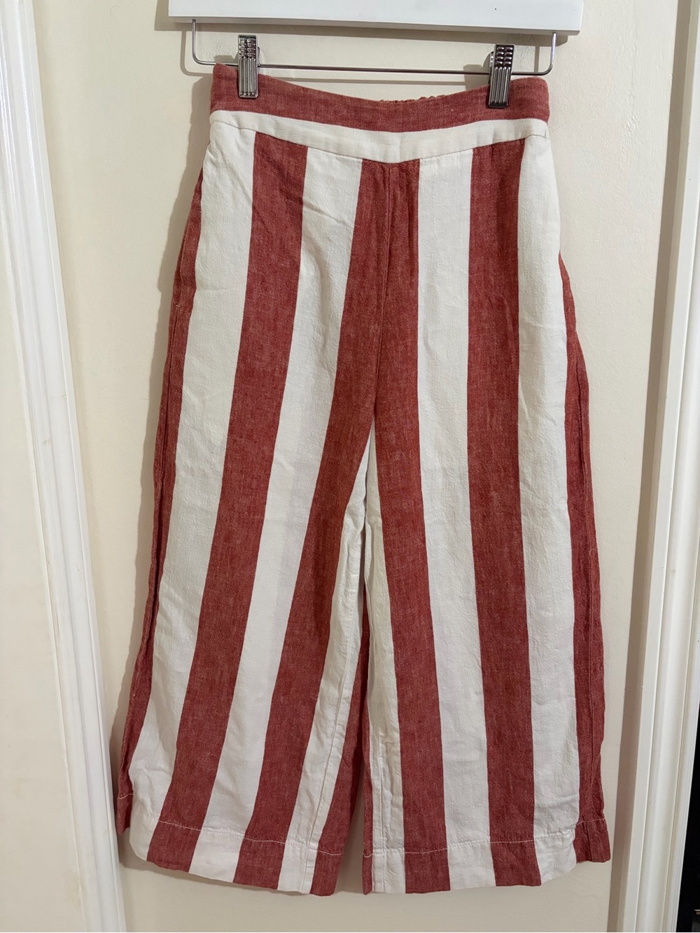 Madewell Wide-Leg Striped Capris in Red and White